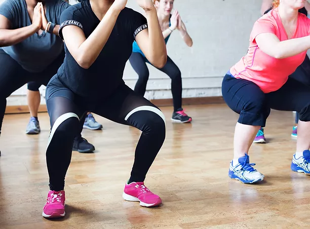 ladies-strong-squat